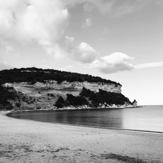 Petite Bergerie Villa Bonifacio  Bagian luar foto